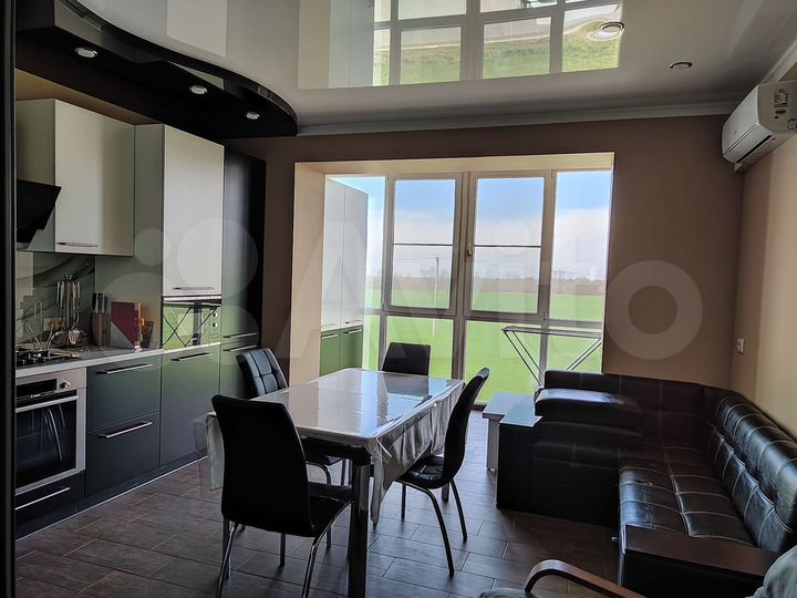 2-к. квартира, 65,5 м², 2/3 эт.