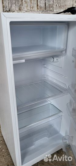 Холодильник dexp