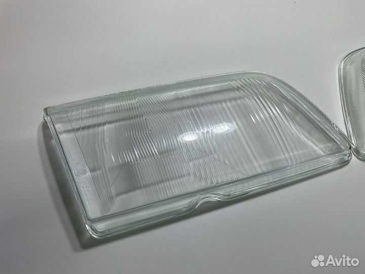 Оригинальные новые стекла фар MB w202