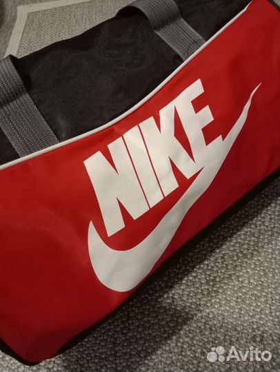 Спортивная сумка nike