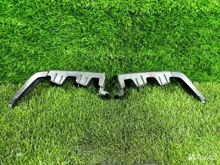 Крепление бампера заднее Chevrolet Orlando J309