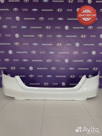 Бампер Задний Toyota Camry 70 super white