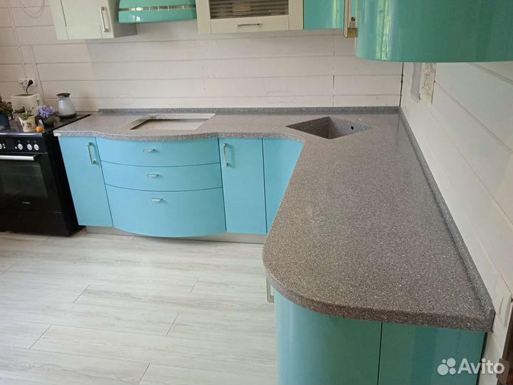 Столешница из искусственного камня