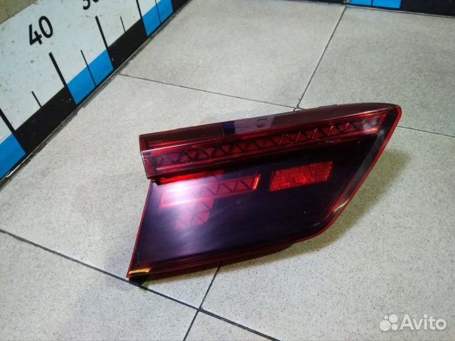 Фонарь задний внутренний левый Volkswagen Tiguan 2
