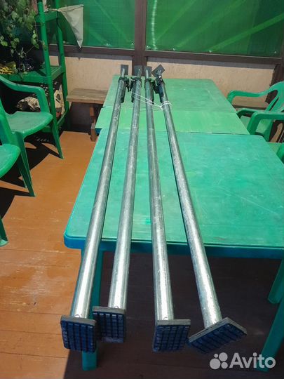 Штанга распорная для крепления груза