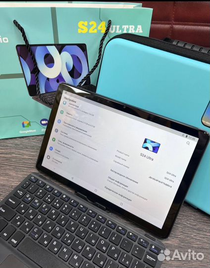 Планшет Umio с сумкой