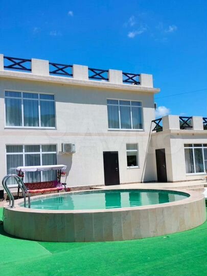 Дом 250 м² на участке 10 сот.