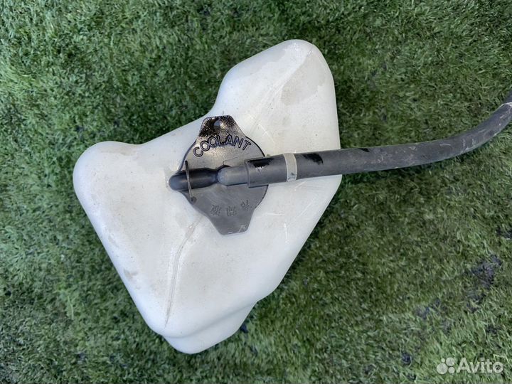 Бачок расширительный Toyota Camry ACV30