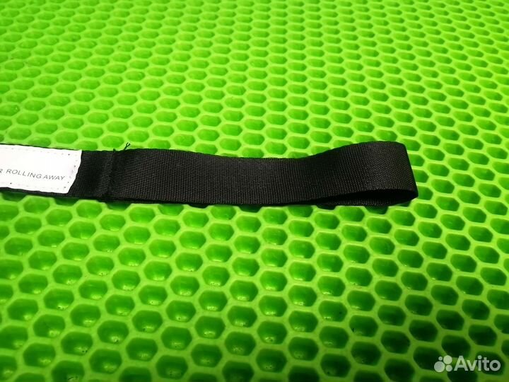 Петля на ручку детской коляски