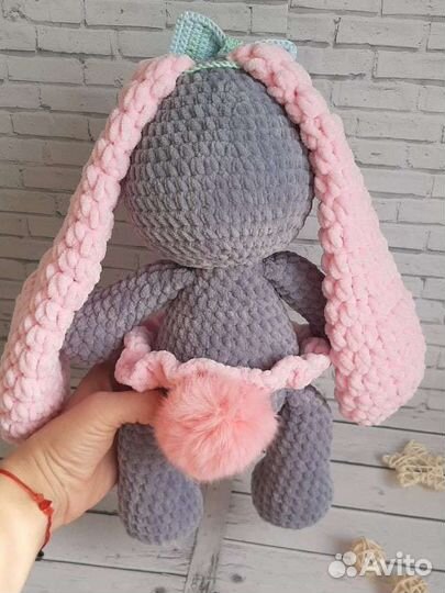 Вязаный Заяц ручной работы