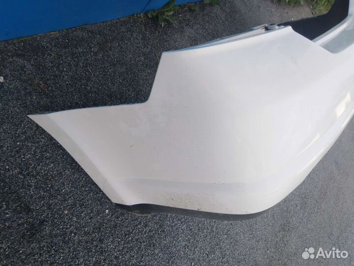 Задний бампер