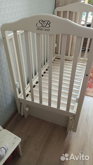 Детская кроватка