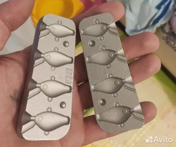 Форма для изготовления тейл спинеров