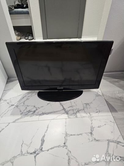 Телевизор samsung 32 дюйма LE-32A451C1