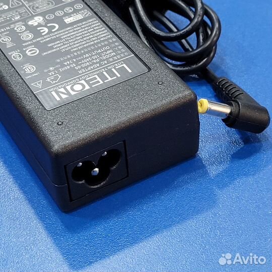 Зарядное устройство Acer 19V 4,74A, 90W, 5,5x1,7мм