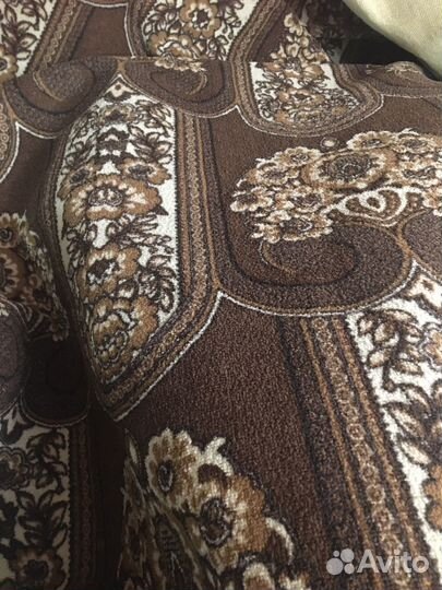 Ковер очень длинный