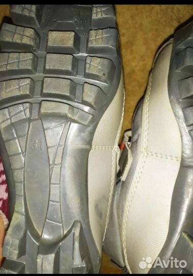 Лыжные ботинки