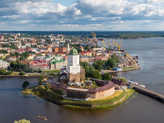 2-к. квартира, 73,2 м², 8/9 эт.