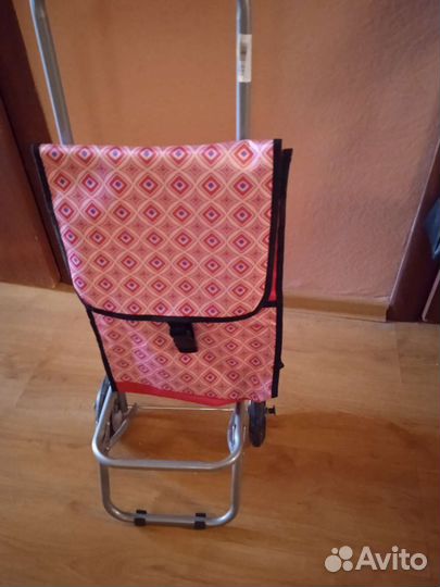 Тележка хозяйственная водонепроницаемая