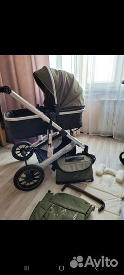 Прогулочная коляска 3 в 1