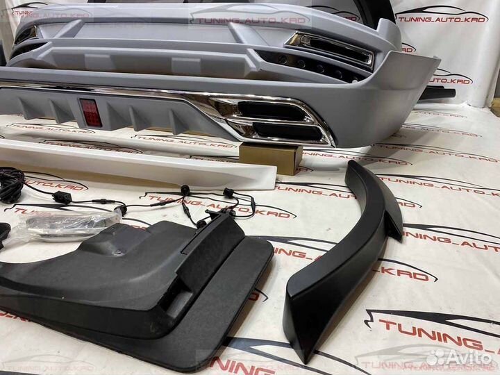 Обвес Wald Toyota Land Cruiser 200 V6028