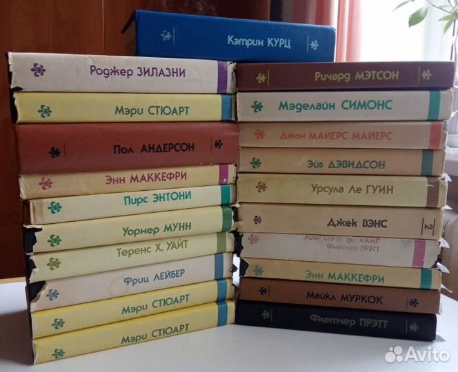 20 книги из Серии Fantasy