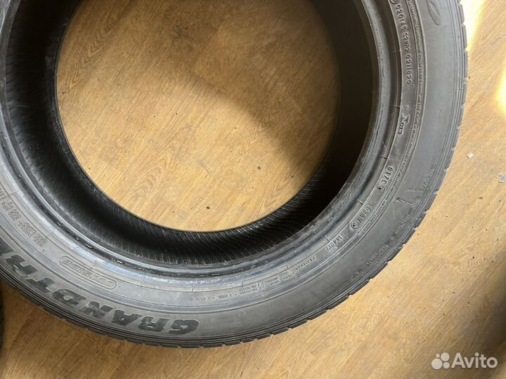 Dunlop Grandtrek ST30 235/55 R18