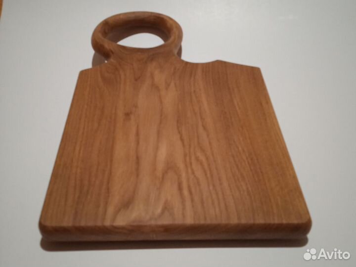 Цельная разделочная кухонная доска
