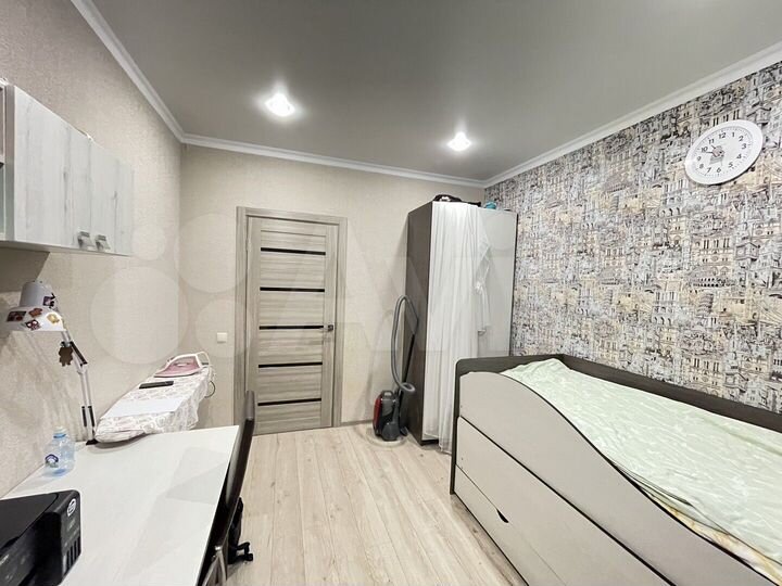 2-к. квартира, 55 м², 1/3 эт.