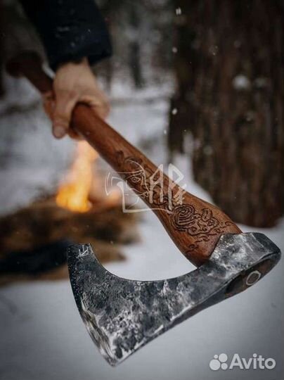 Топор Скандинавский с прямой рукоятью из дуба