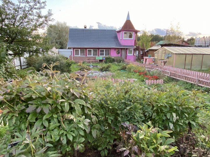 Дом 45 м² на участке 8 сот.