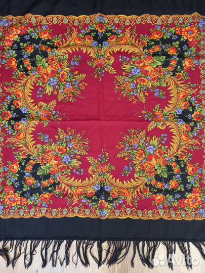 Павловопосадский платок шерсть