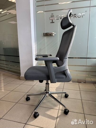 Кресло офисное