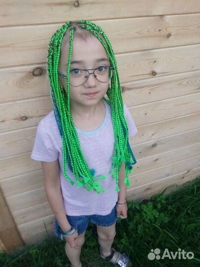 Косы с канекалоном