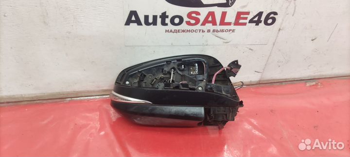 Зеркало правое Toyota Rav4 CA40