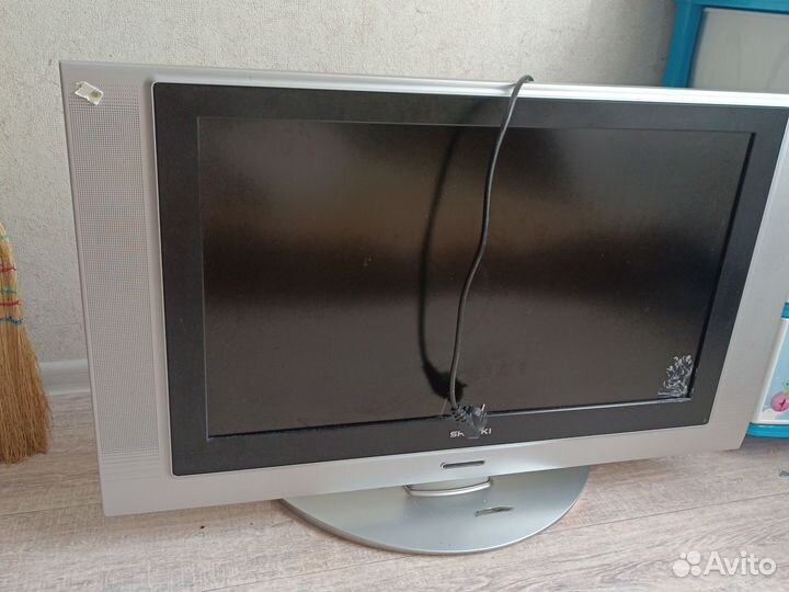 Телевизор на запчасти