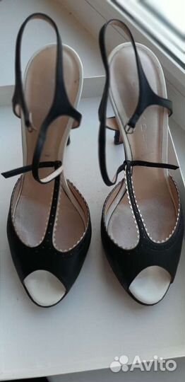 Босоножки Casadei, 38р