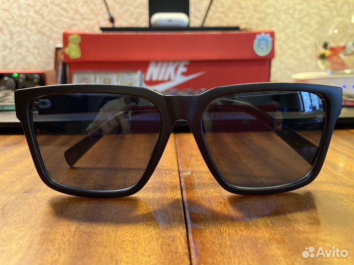 Солнцезащитные очки мужские