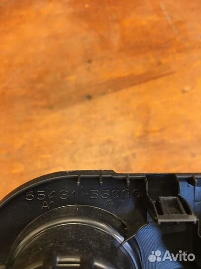 Старт стоп кнопка Toyota Camry AVV50 2AR-FXE 2013