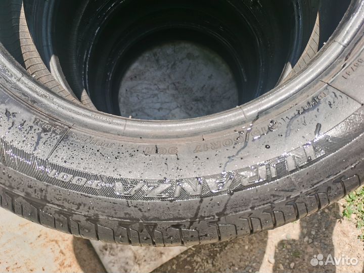 Bridgestone Turanza T001 215/60 R17 103VR