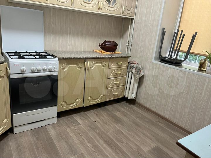2-к. квартира, 44 м², 1/3 эт.