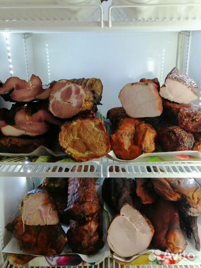 Копченое мясо, сало, пельмени, рыба