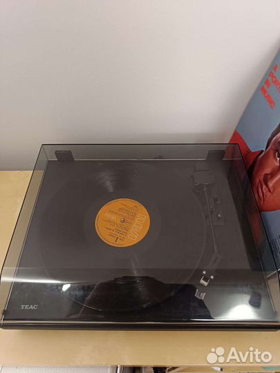 Проигрыватель винила Teac TN-180BT-A3 Black