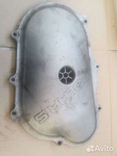 Крышка кпп polaris iq 440