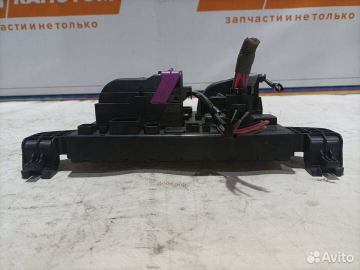 Блок предохранителей Opel Astra J (2009 - 2012)