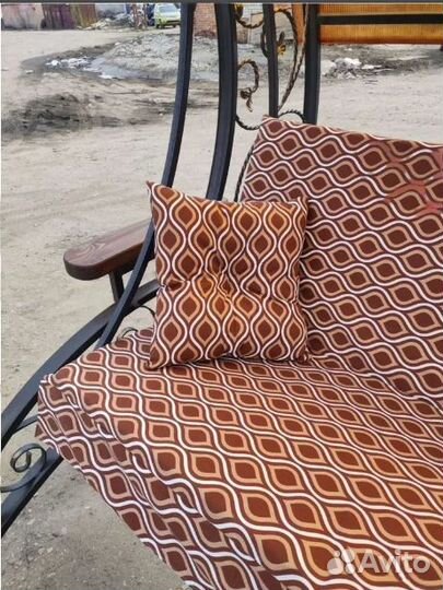 Качель с мягким сиденьем в наличии