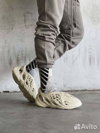 Adidas Yeezy foam runner