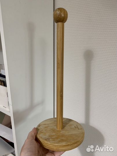 Держатель для бумажных полотенец деревянный