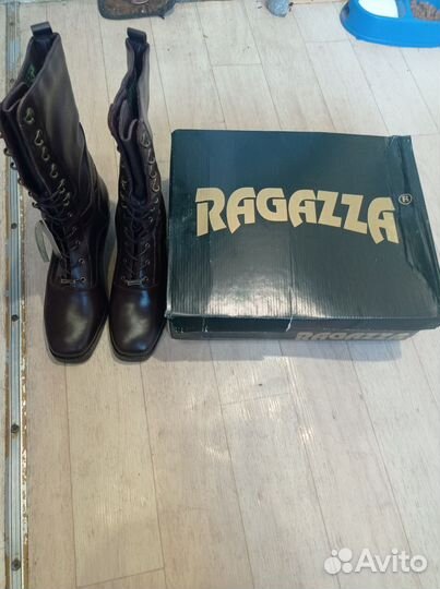 Ботинки женские 39 размер новые две пары