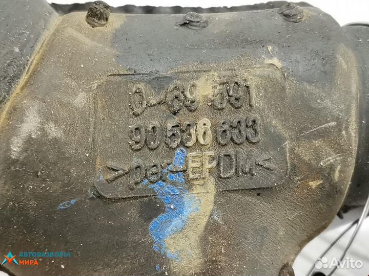 Патрубок радиатора Opel Astra G 2002 90536633